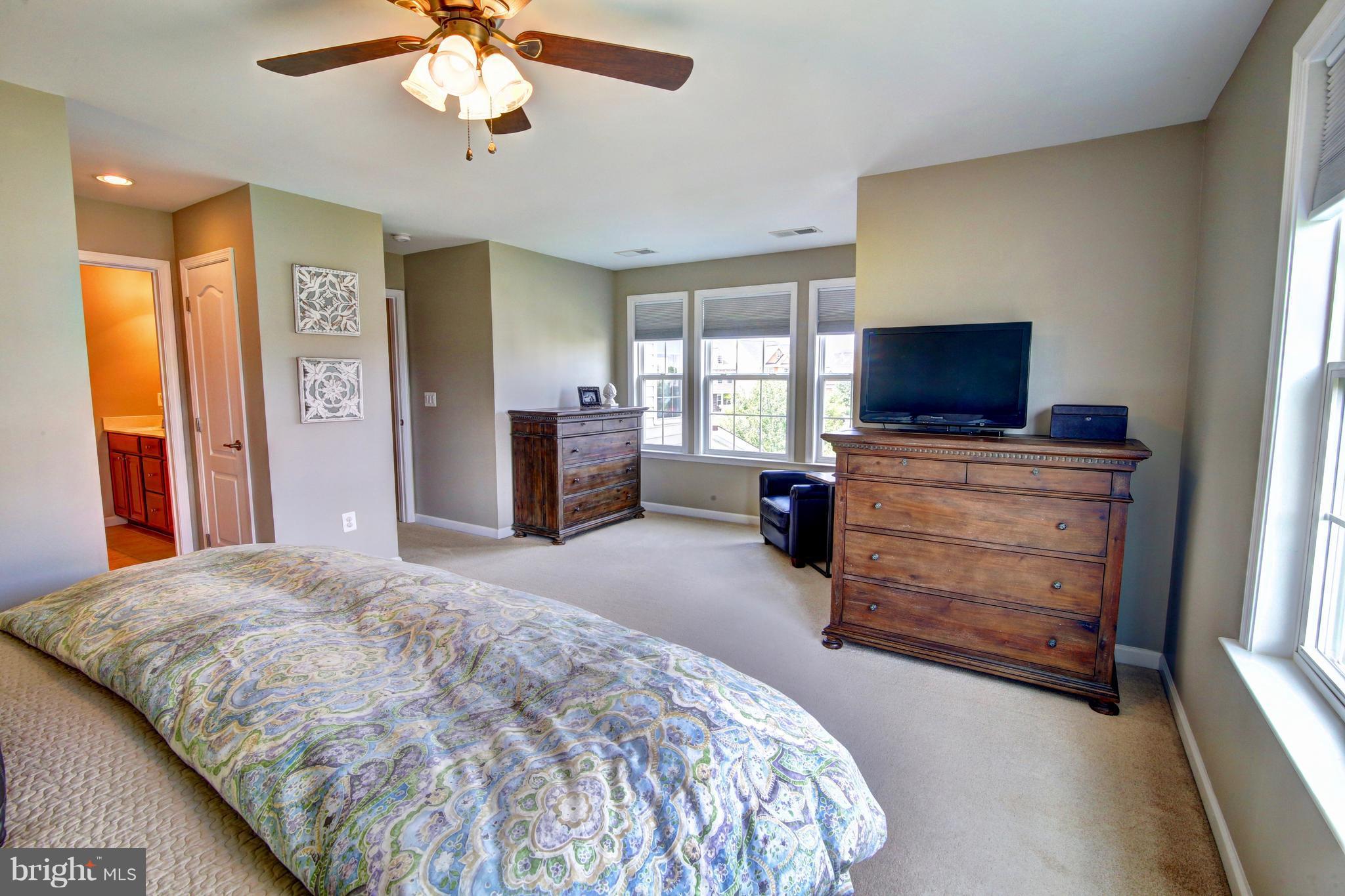 EVERGREEN VILLAGE - Residential