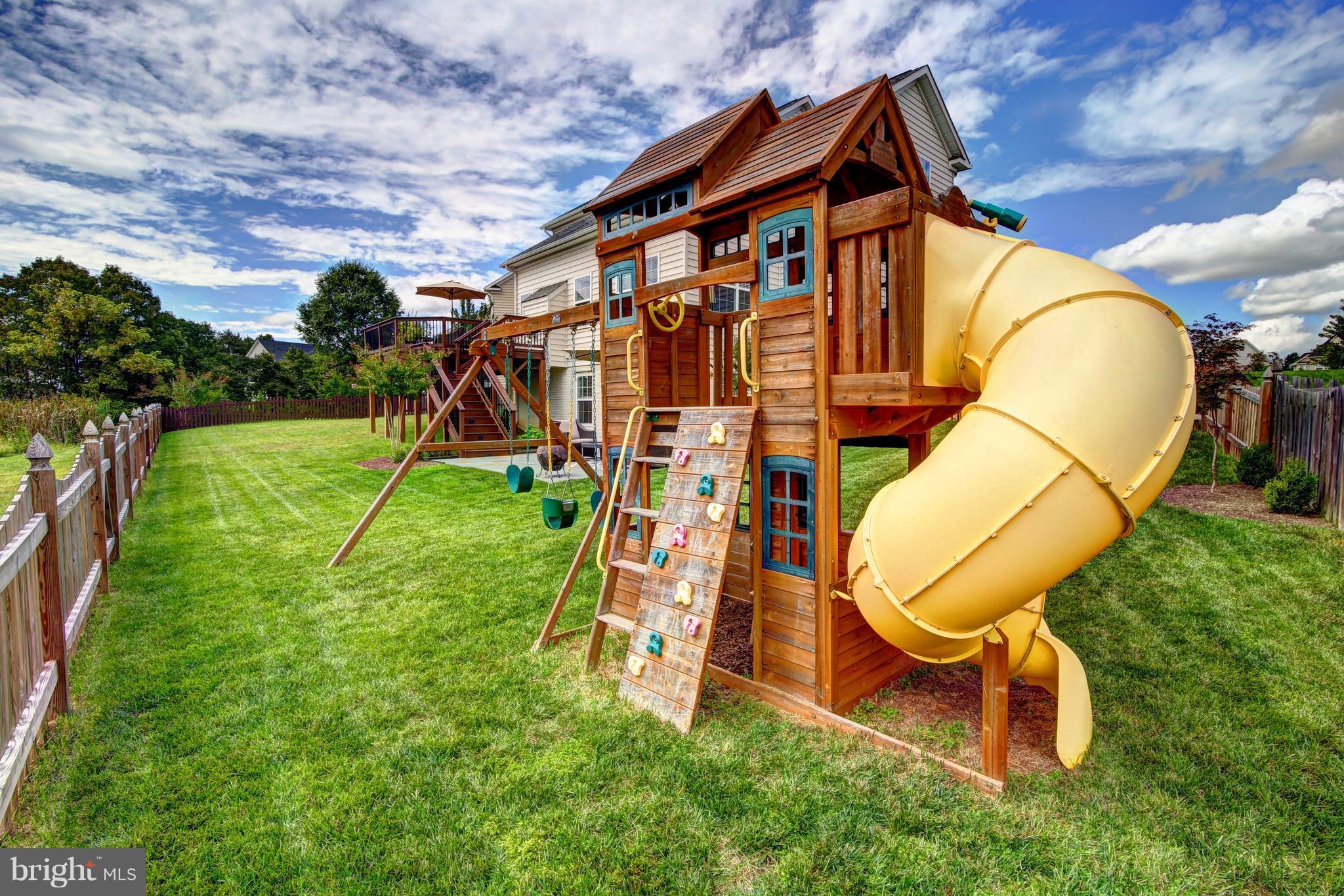 EVERGREEN VILLAGE - Residential