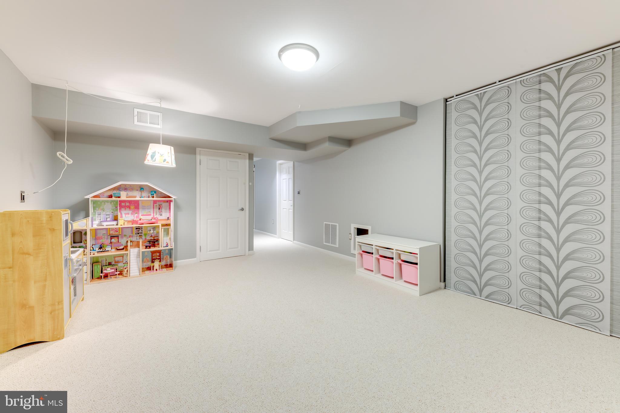 CENTRE RIDGE - Residential