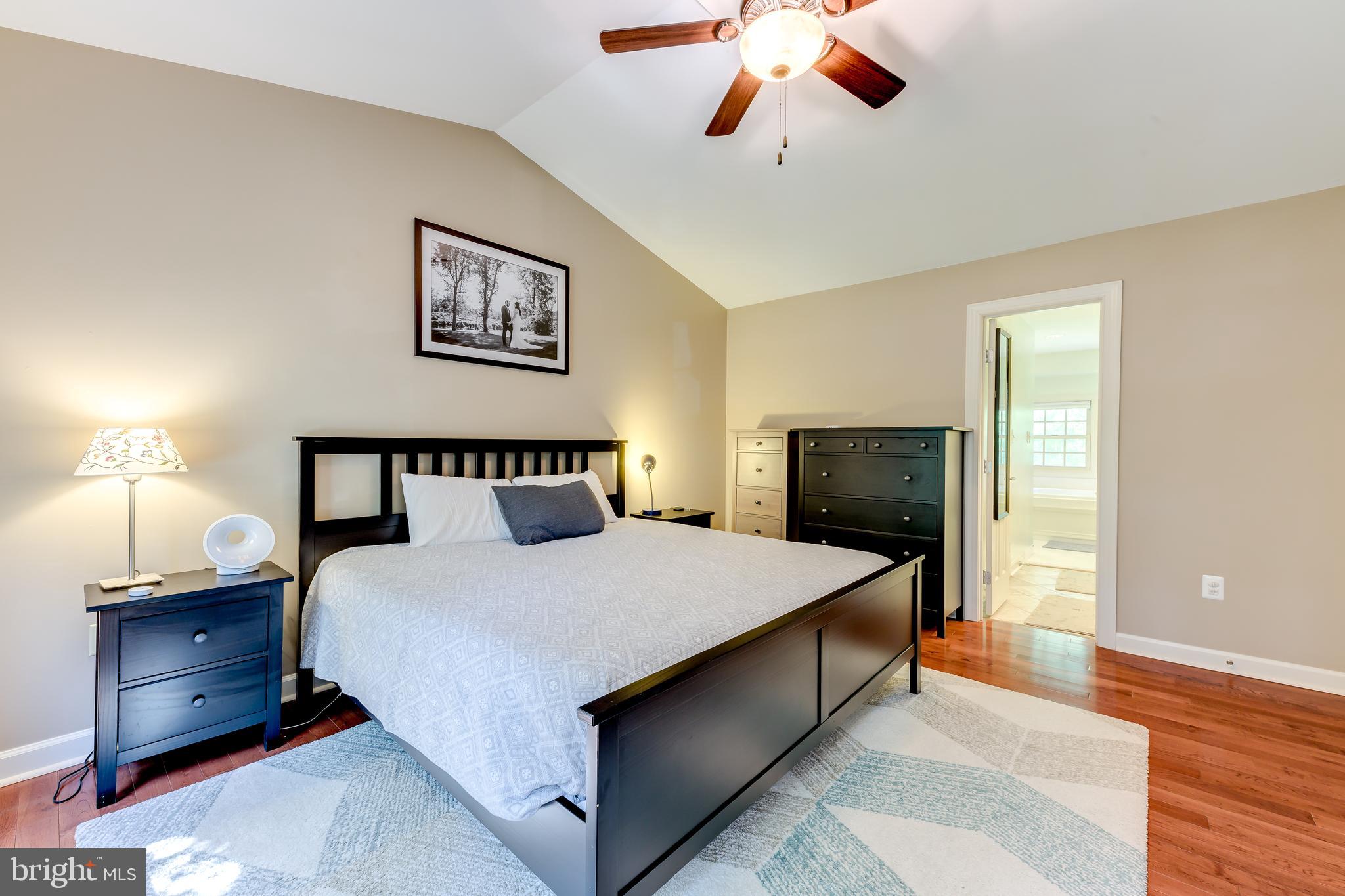 CENTRE RIDGE - Residential