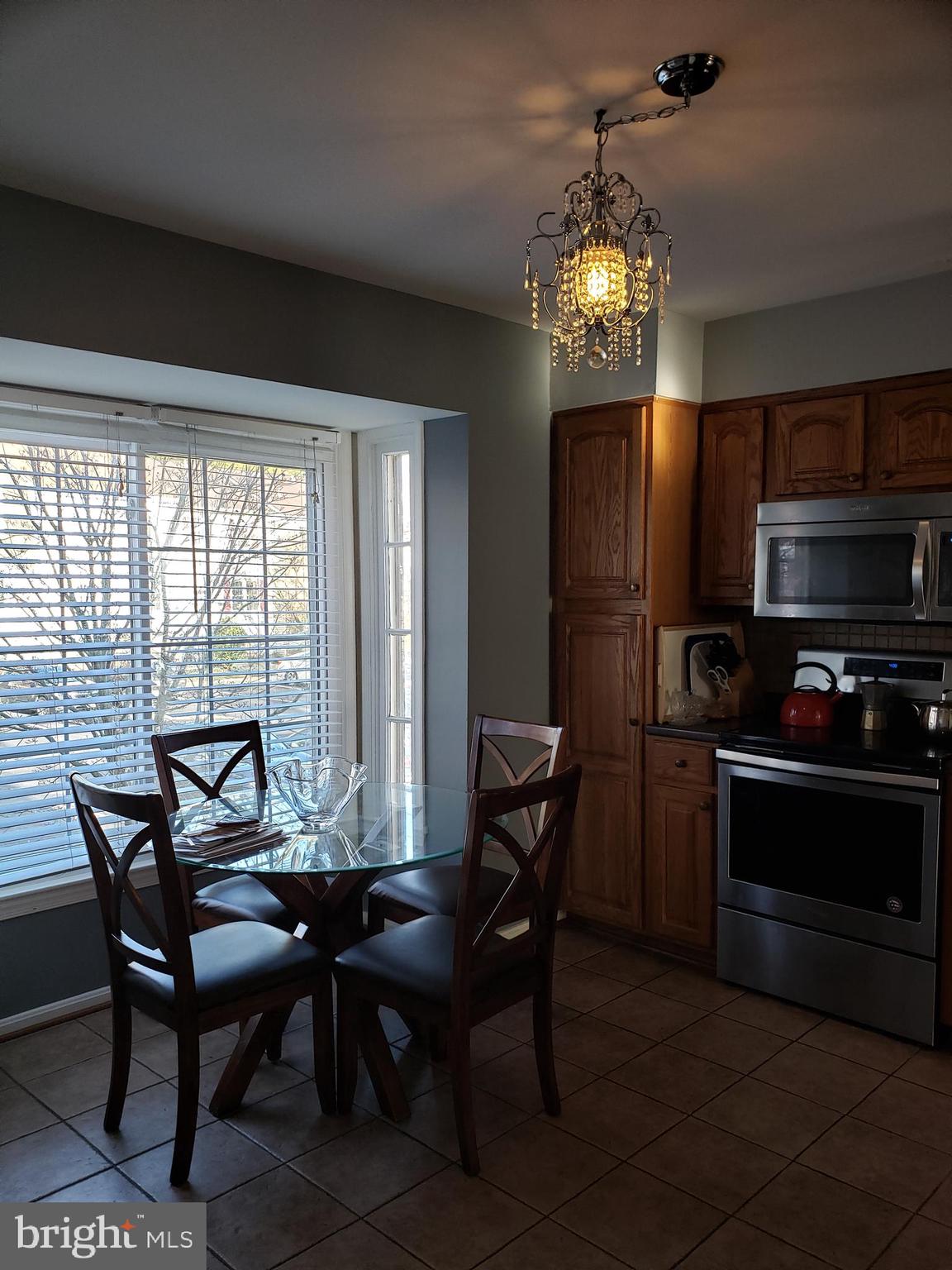 TANGLEWOOD - Residential Lease