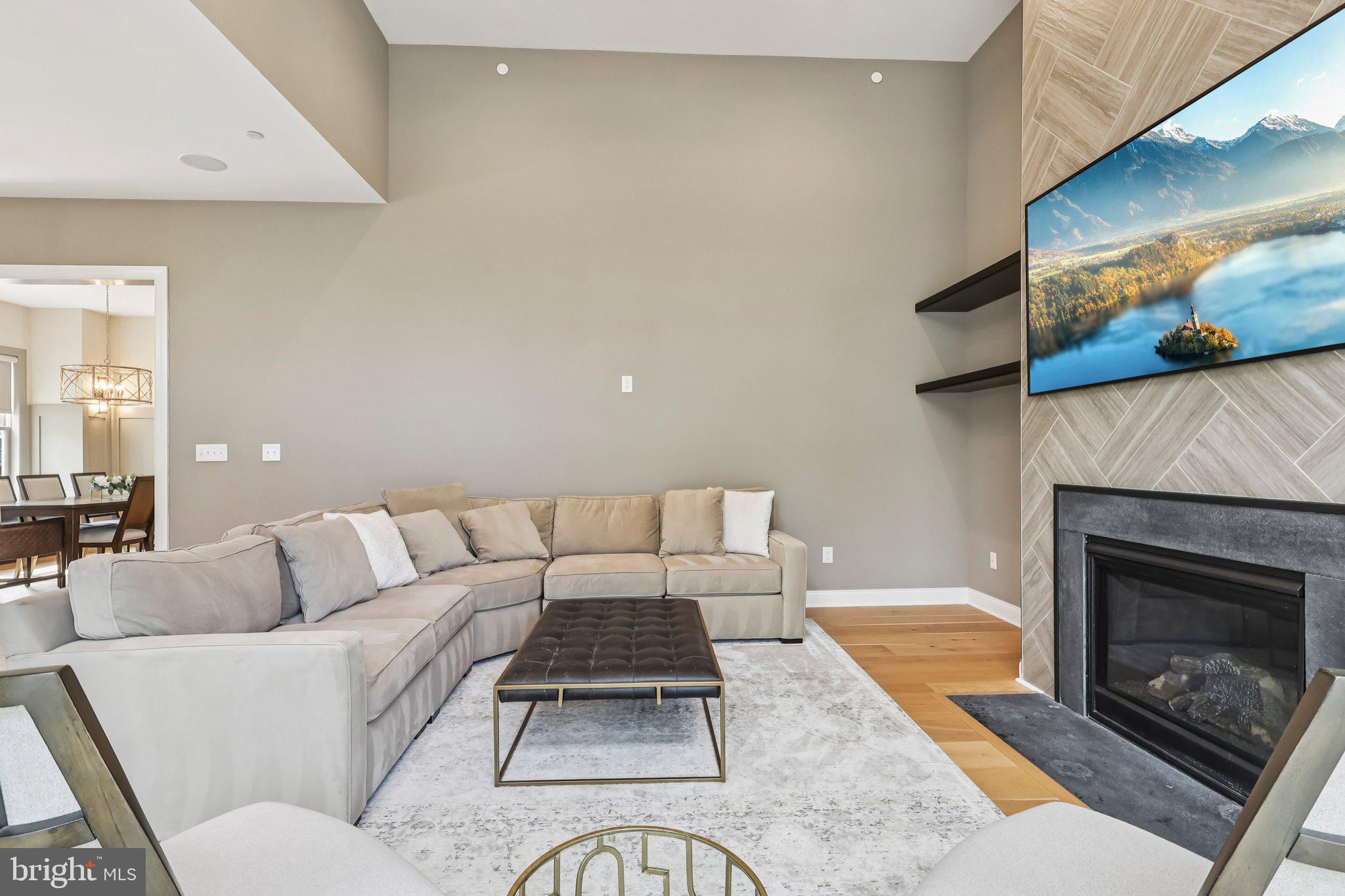 IRONSTONE AT BLUE BELL - Residential