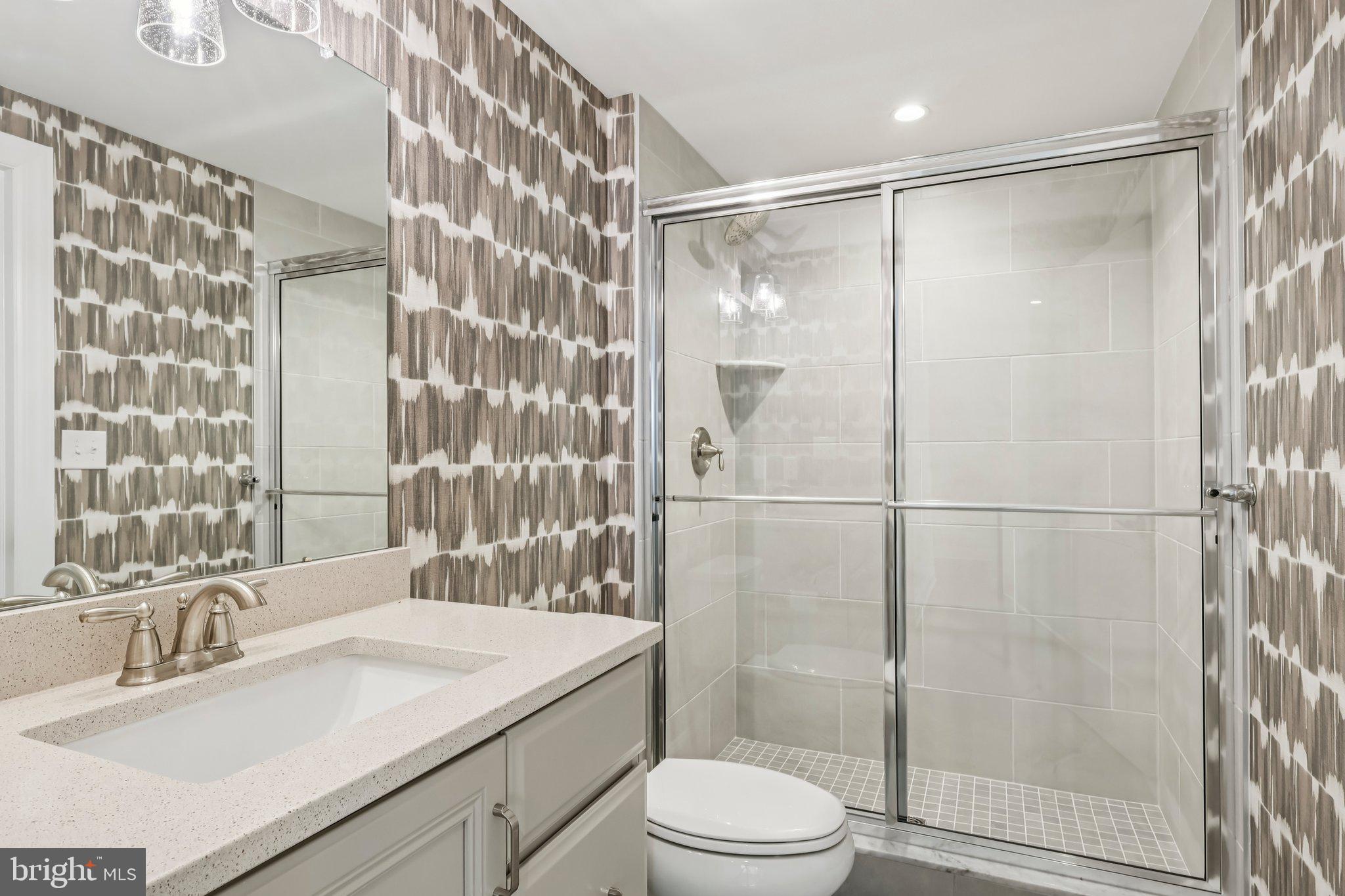 IRONSTONE AT BLUE BELL - Residential