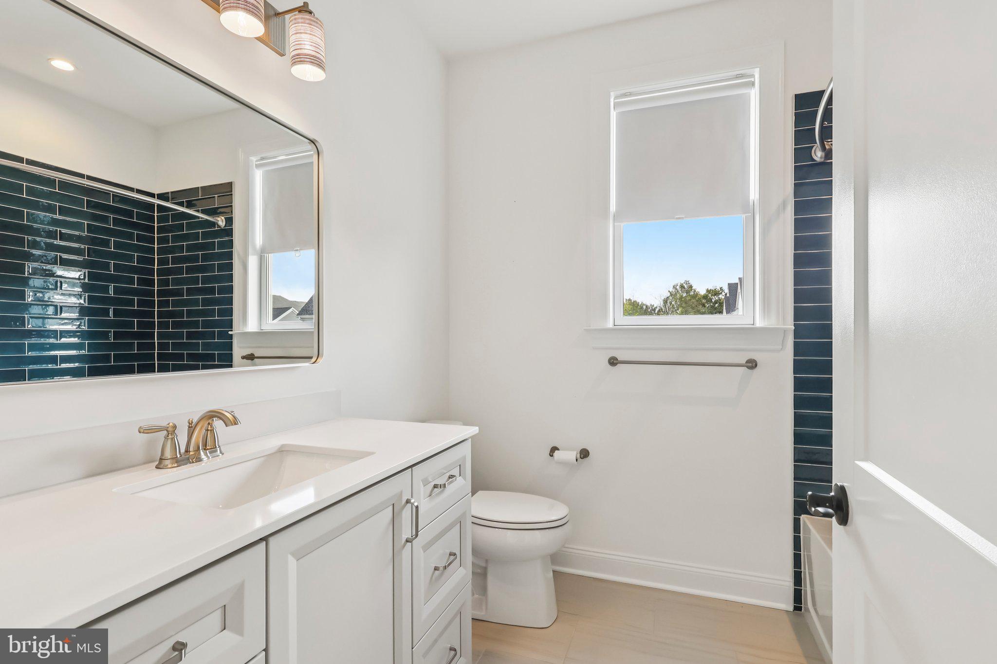 IRONSTONE AT BLUE BELL - Residential