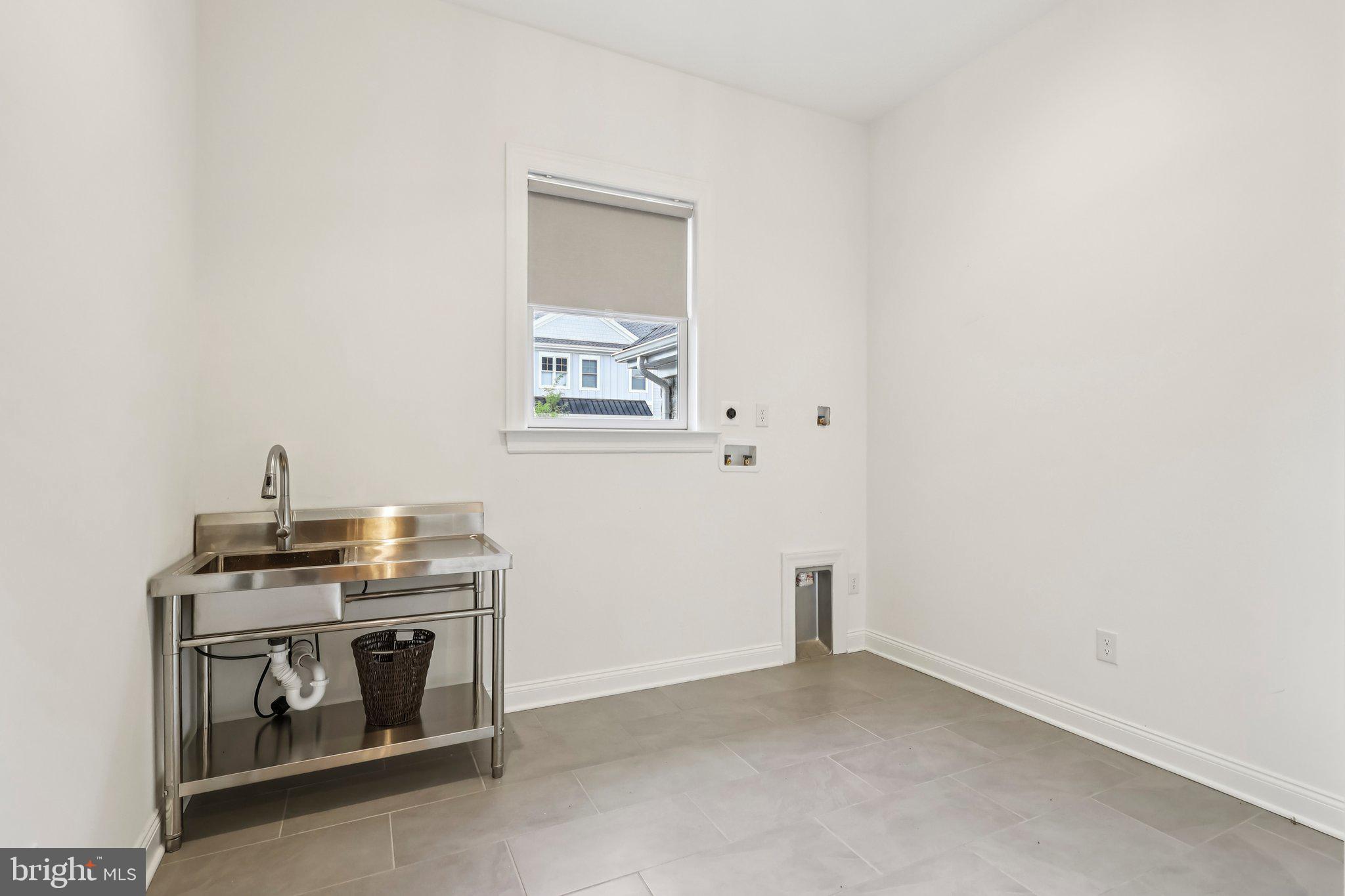 IRONSTONE AT BLUE BELL - Residential