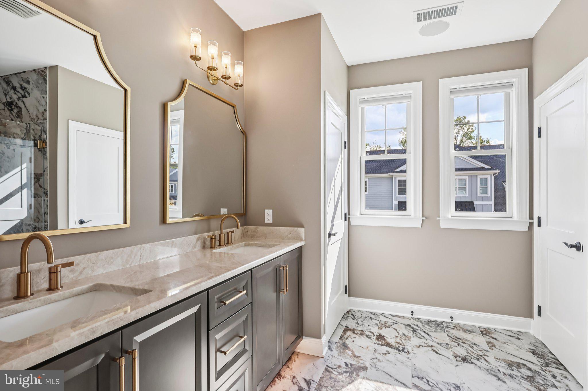 IRONSTONE AT BLUE BELL - Residential