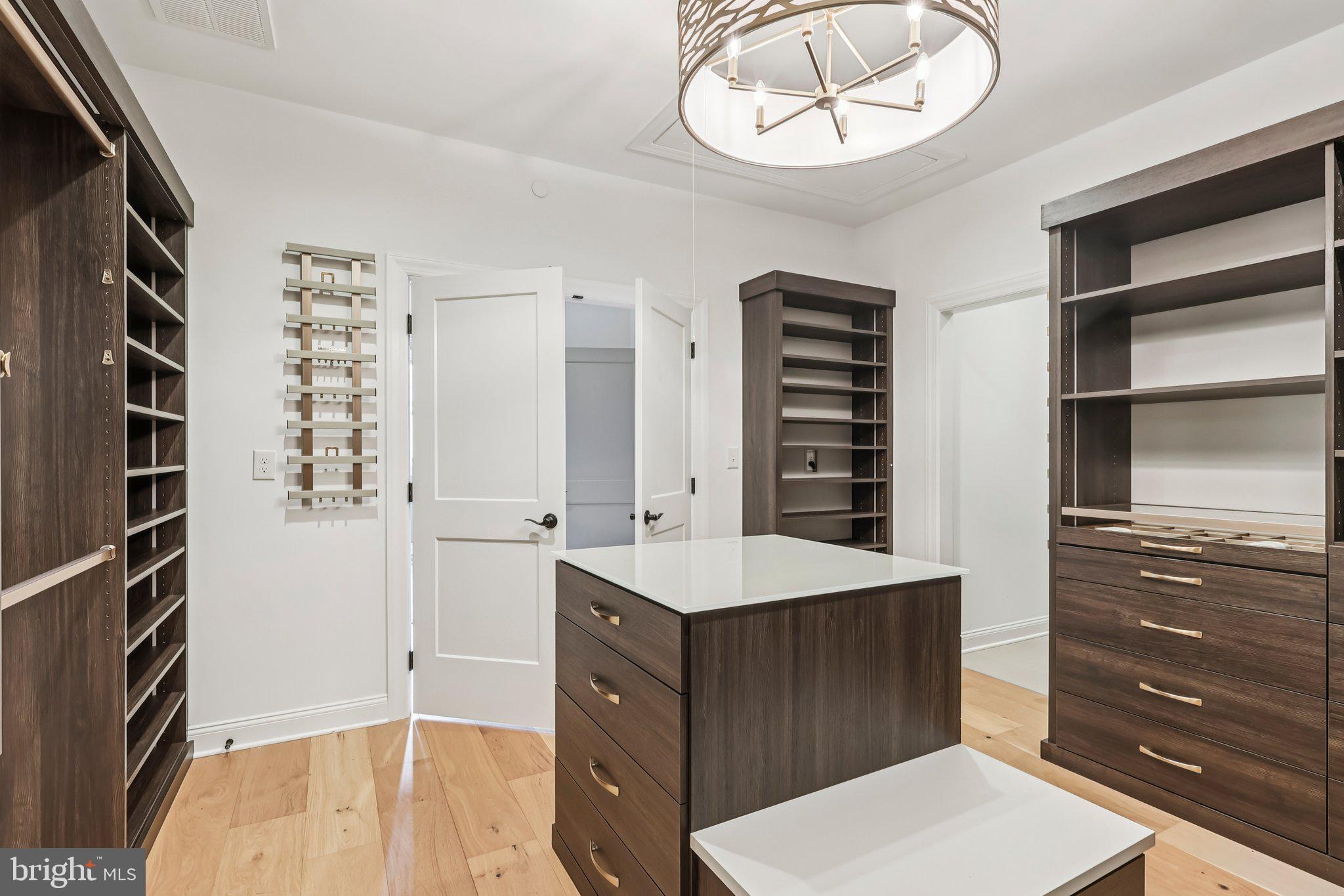 IRONSTONE AT BLUE BELL - Residential