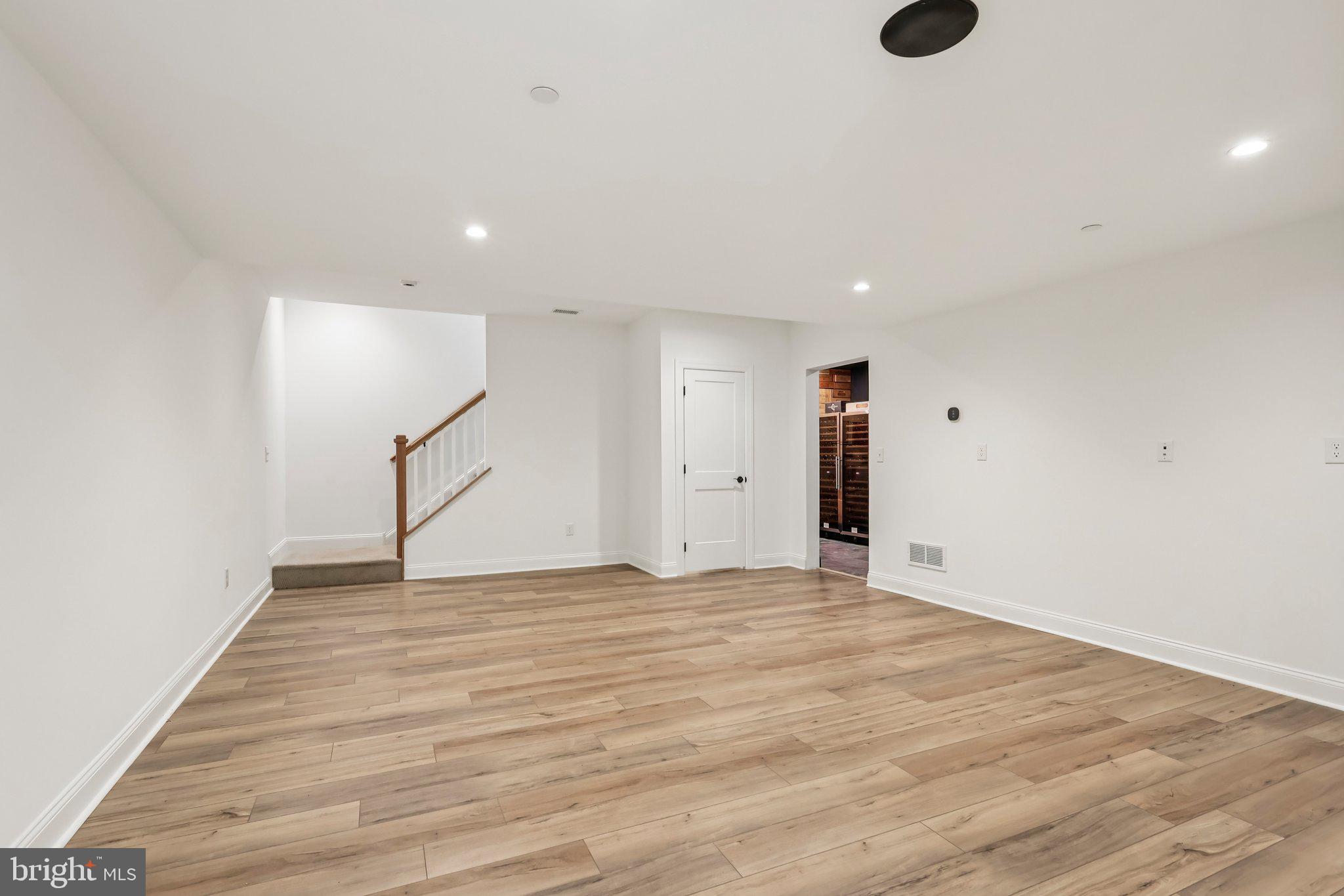 IRONSTONE AT BLUE BELL - Residential