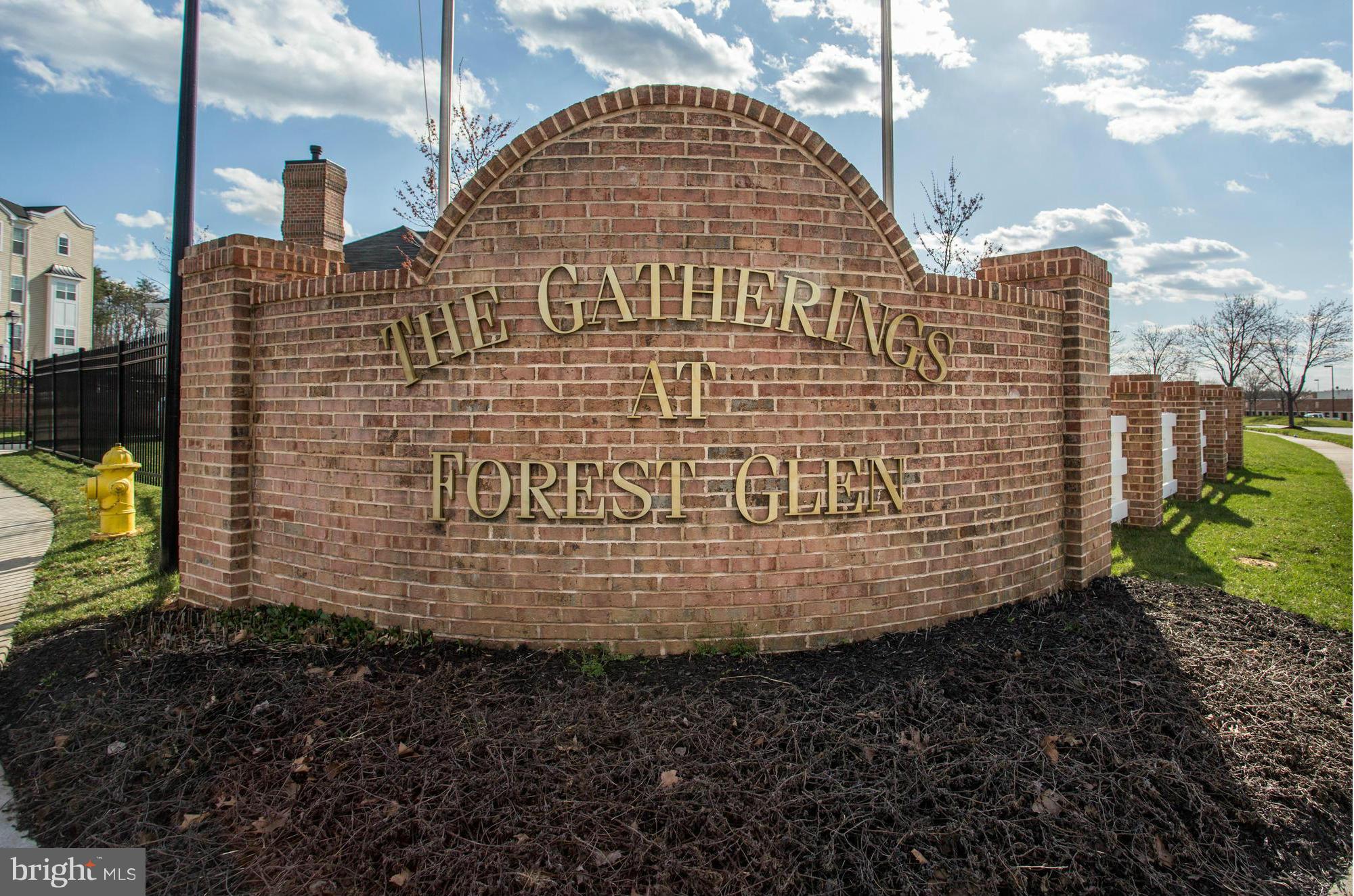 PINEY ORCHARD - Residential