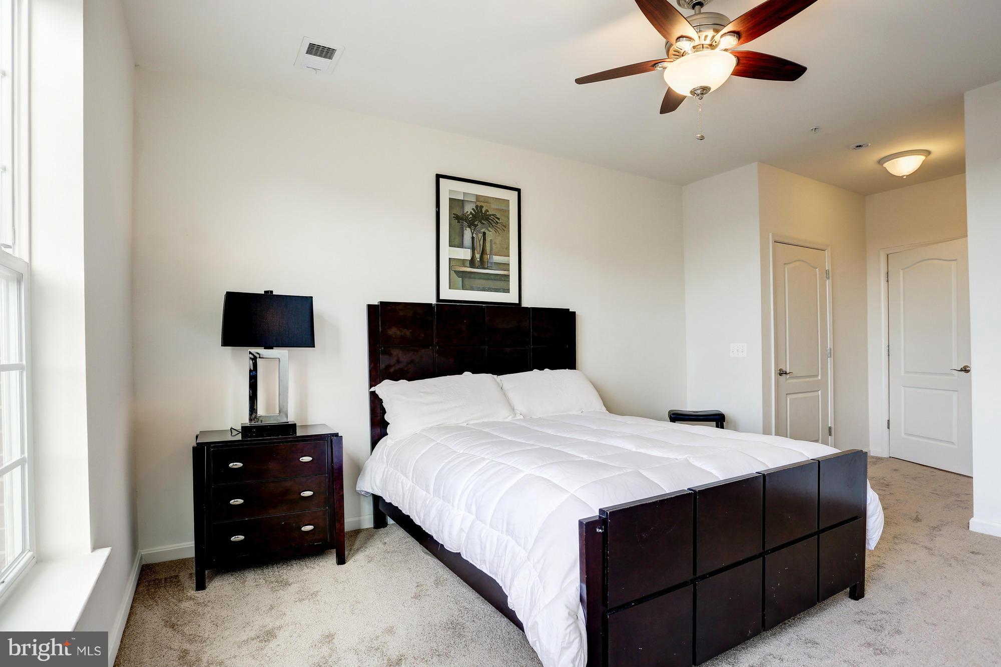 PINEY ORCHARD - Residential