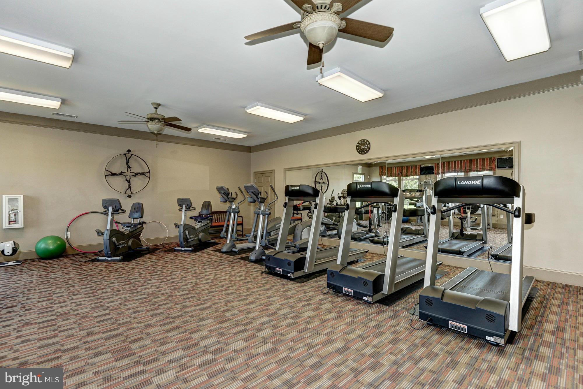 PINEY ORCHARD - Residential