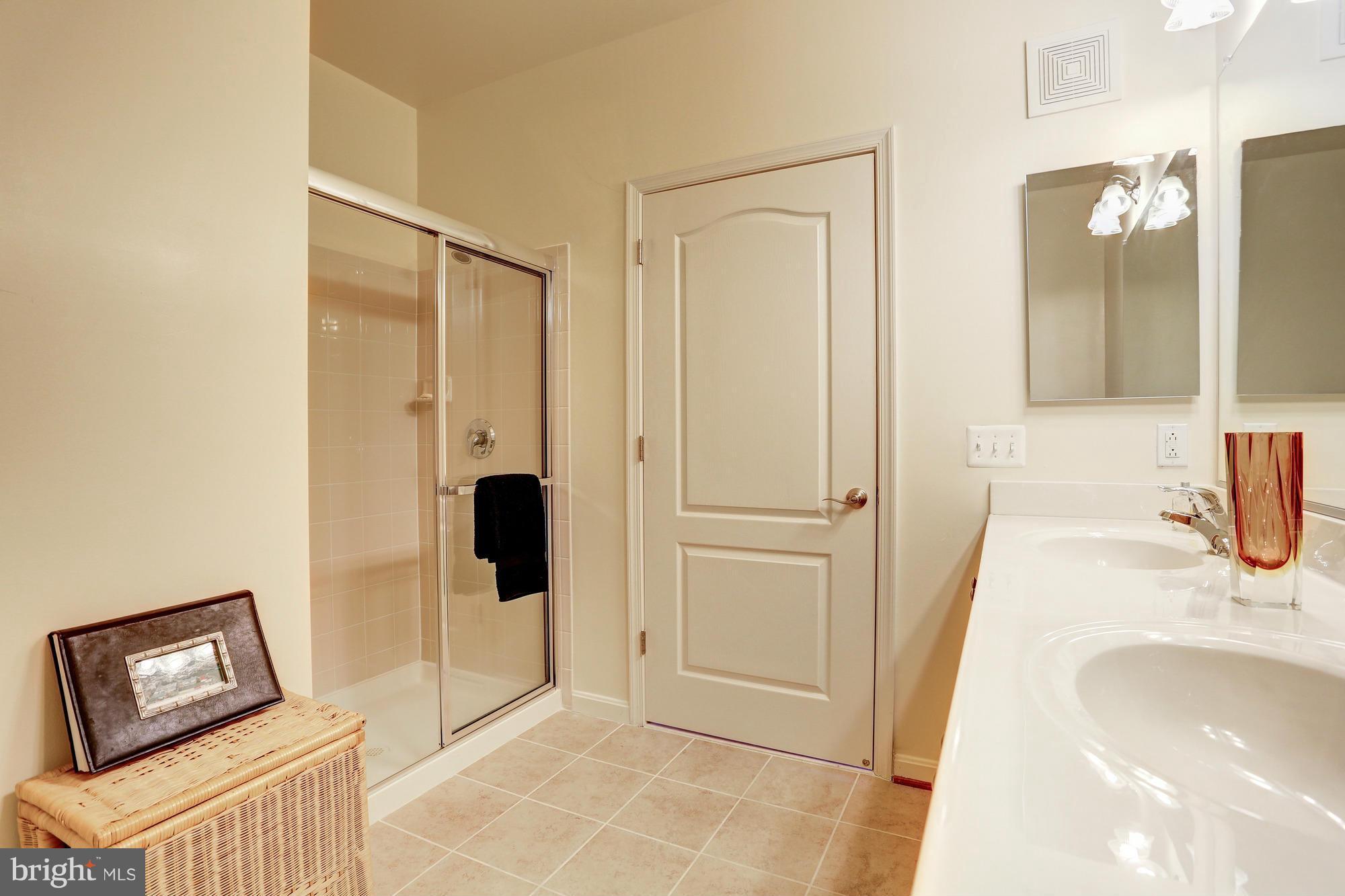 PINEY ORCHARD - Residential