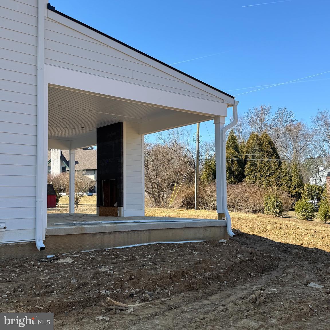 477 BLACK SWAN LANE