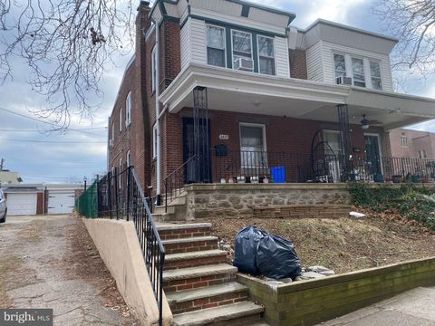 Townhouse For Sale - 6833 Cottage Street<br/> PHILADELPHIA, PA 19135