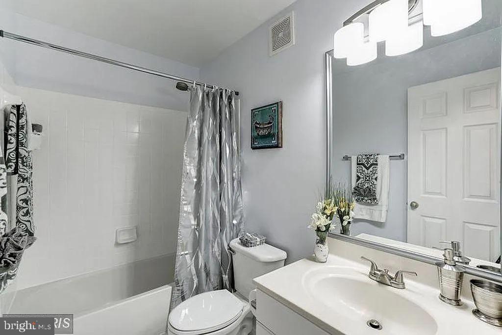 WESTWOOD VILLAGE - Residential Lease