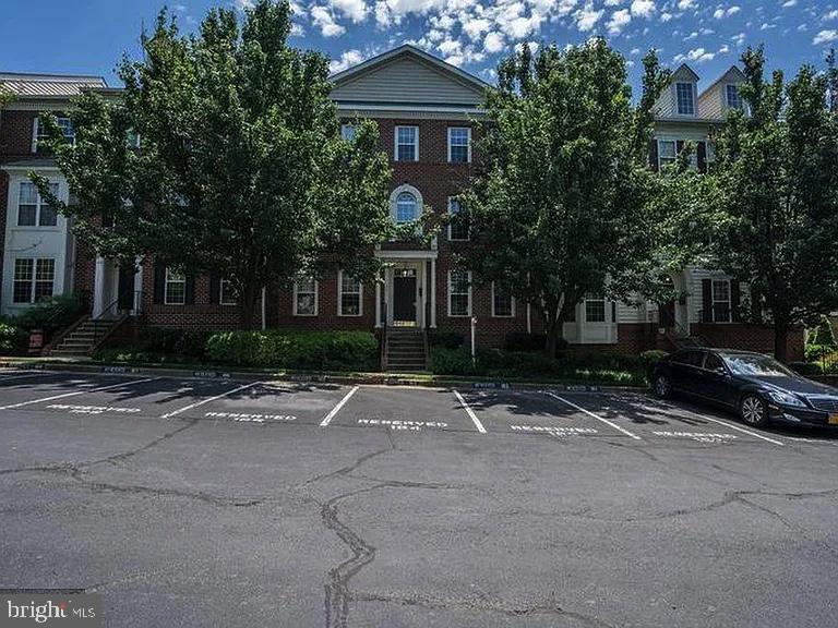 WESTWOOD VILLAGE - Residential Lease