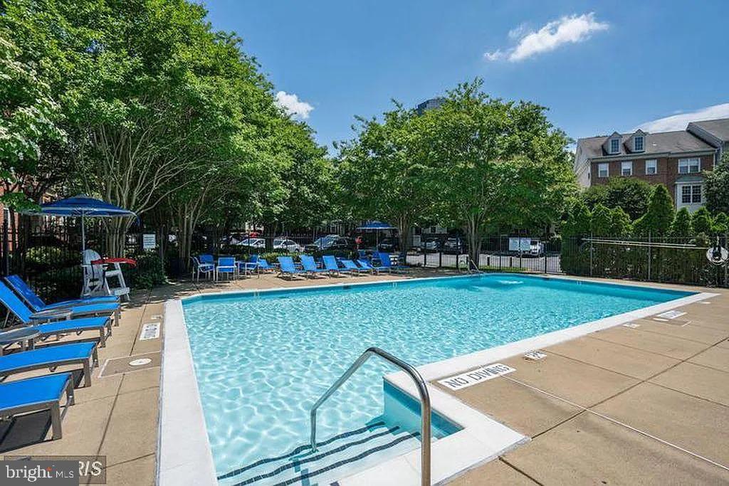 WESTWOOD VILLAGE - Residential Lease