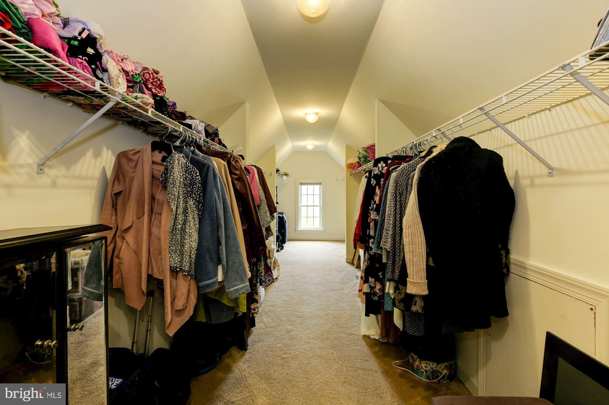 MACBETH FARM - Residential