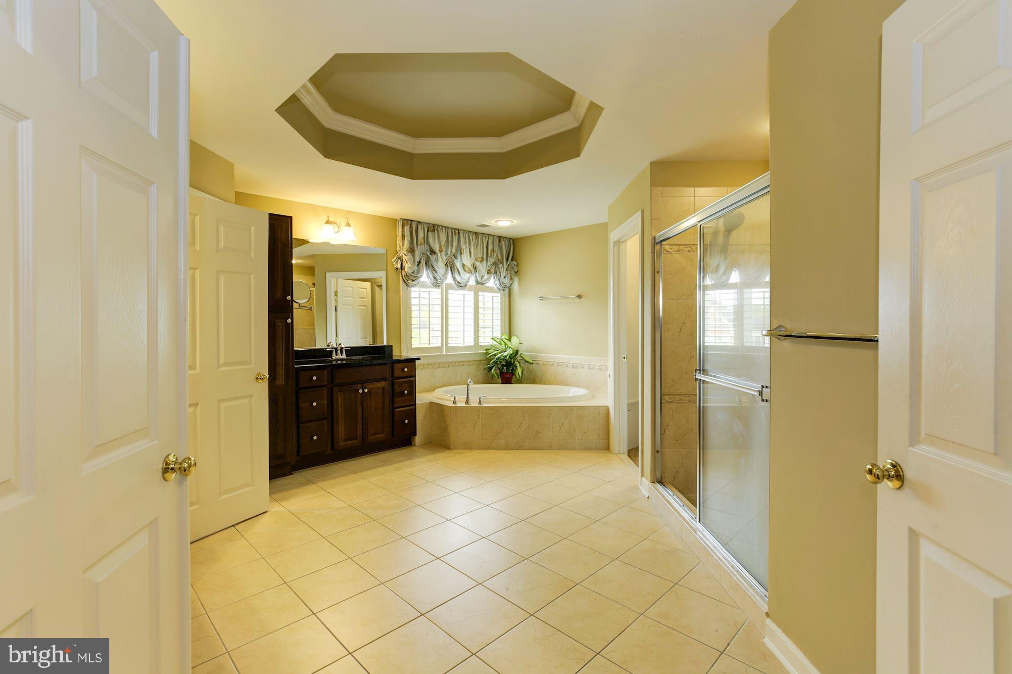 MACBETH FARM - Residential