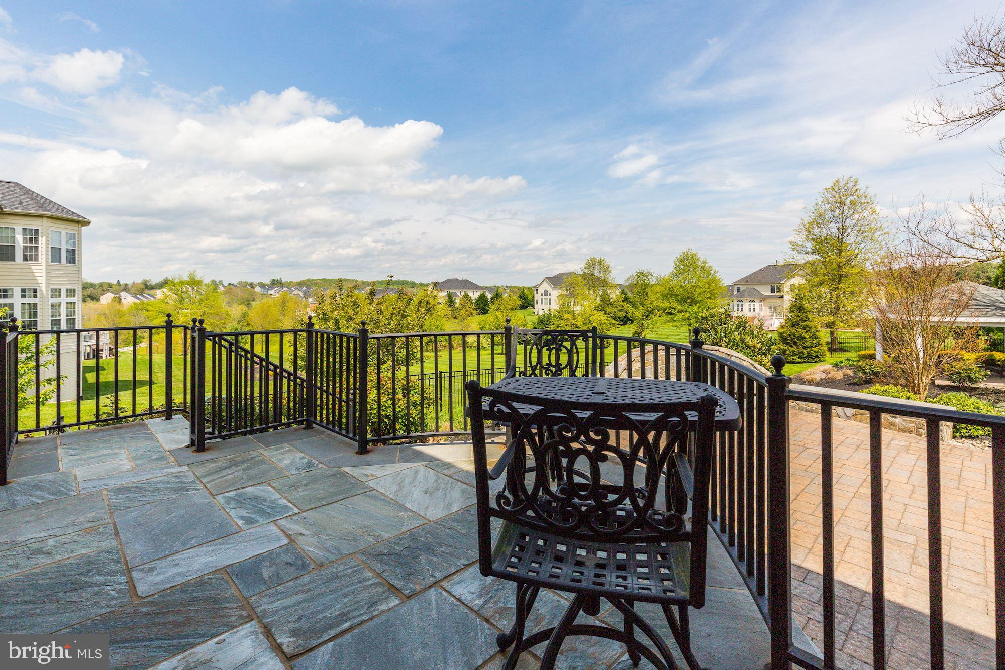 MACBETH FARM - Residential