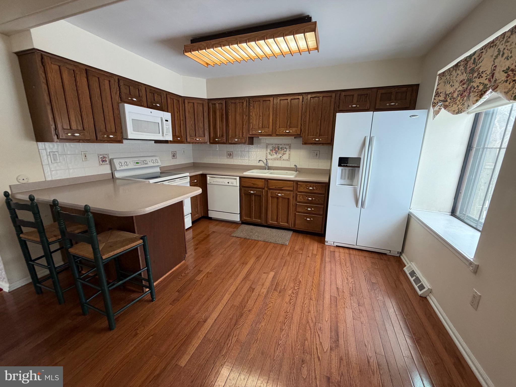 HEADLEY TRACE - Residential