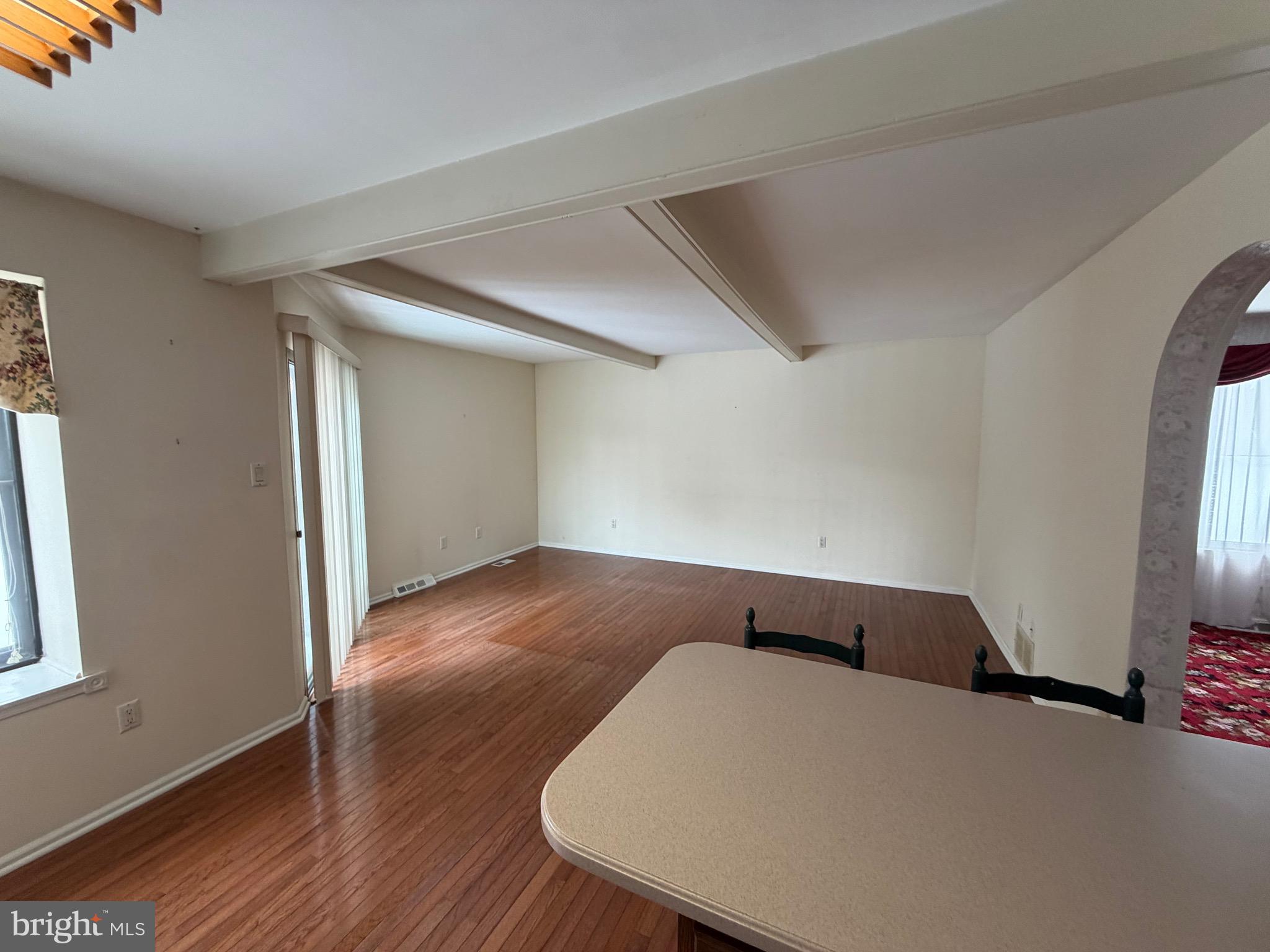 HEADLEY TRACE - Residential