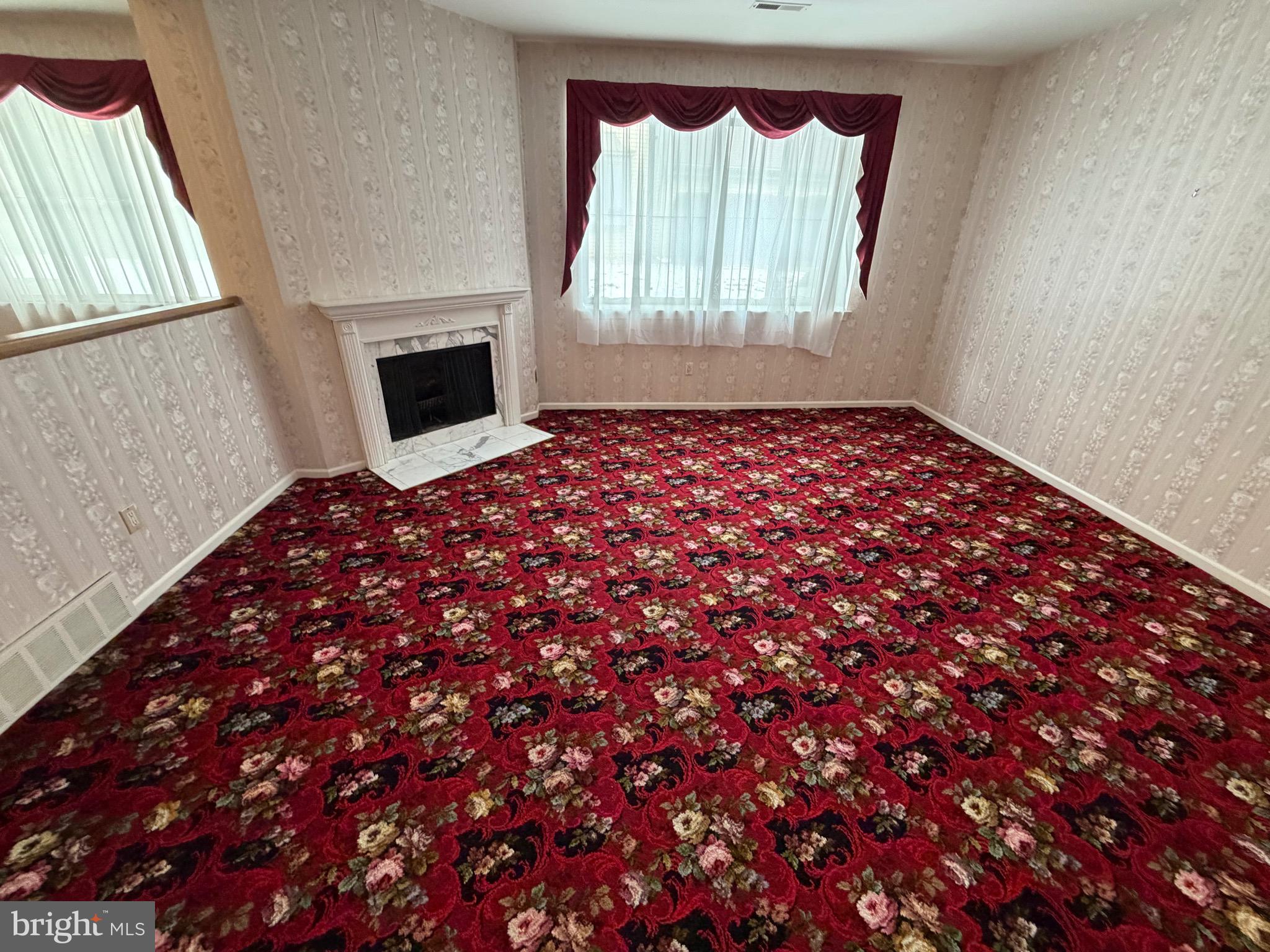 HEADLEY TRACE - Residential