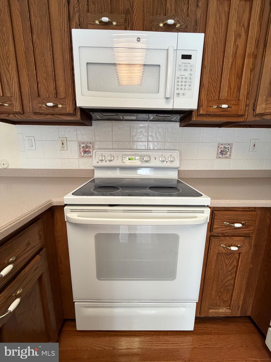 HEADLEY TRACE - Residential