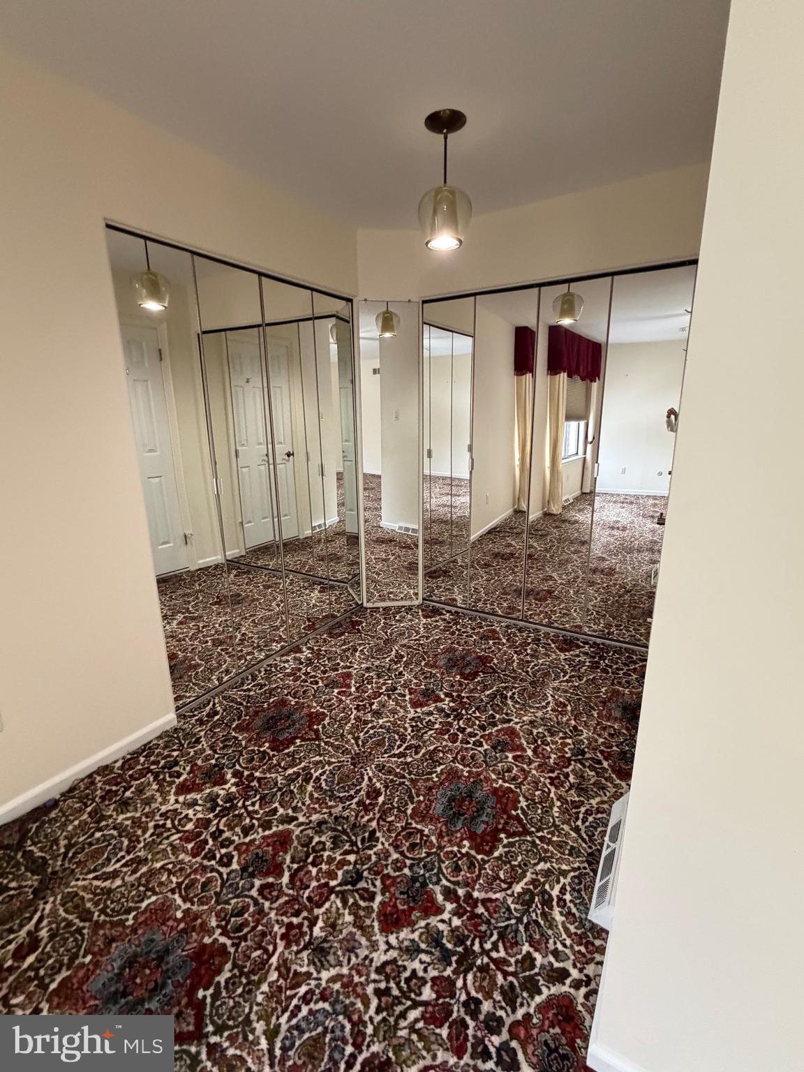 HEADLEY TRACE - Residential