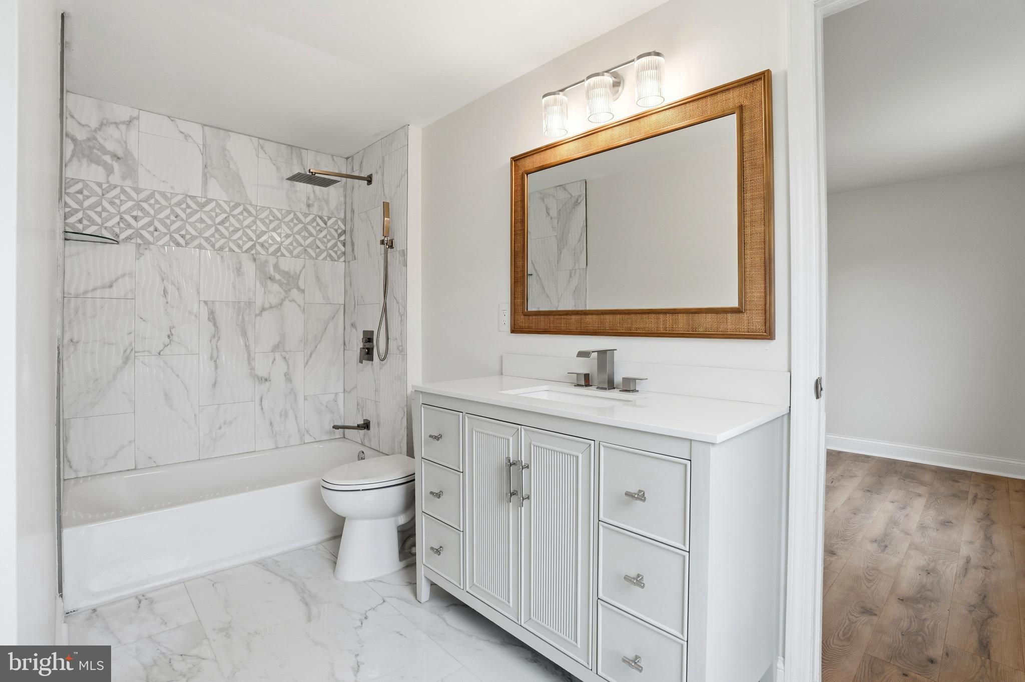 NESHAMINY VALLEY - Residential