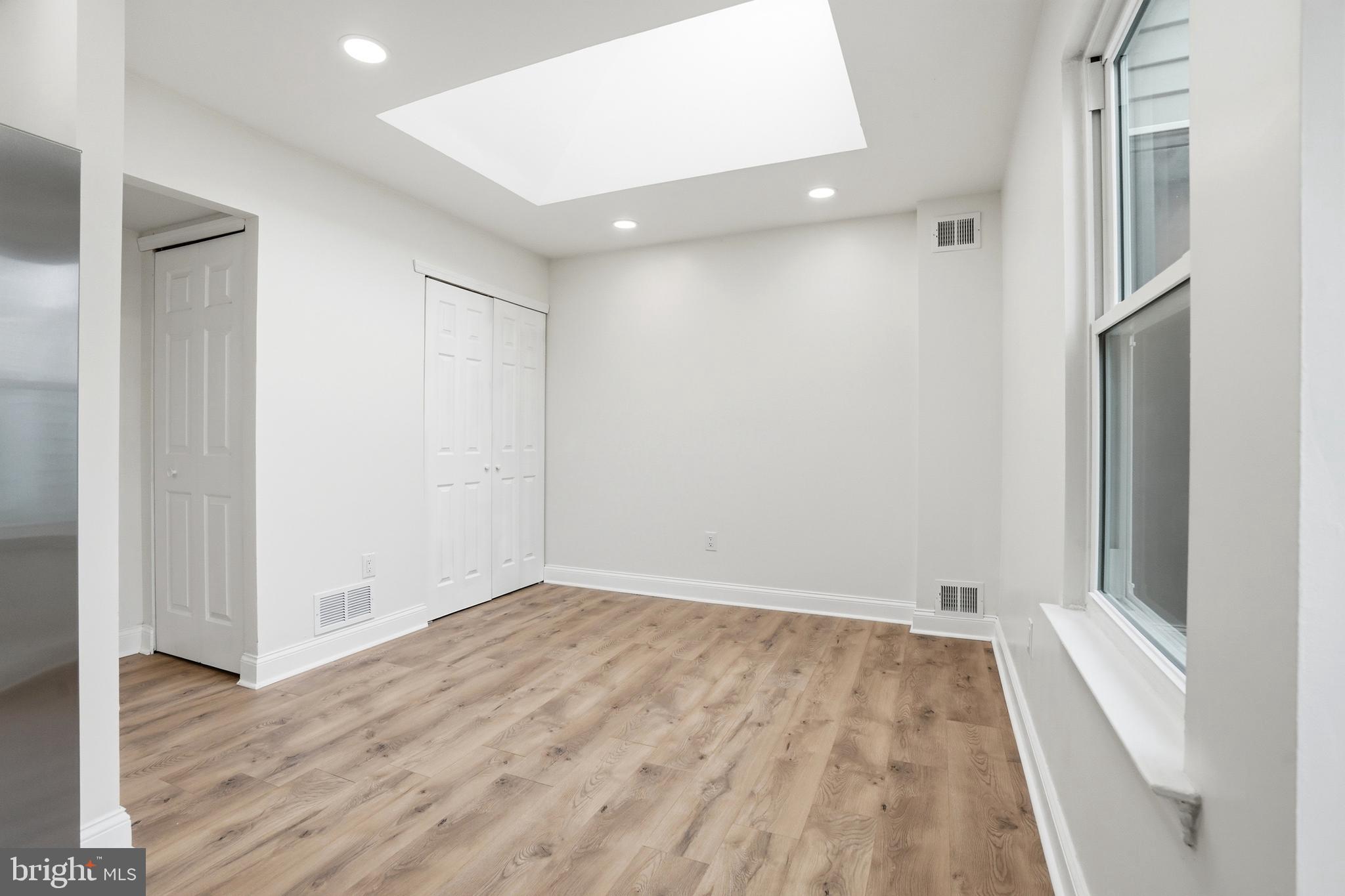 NESHAMINY VALLEY - Residential