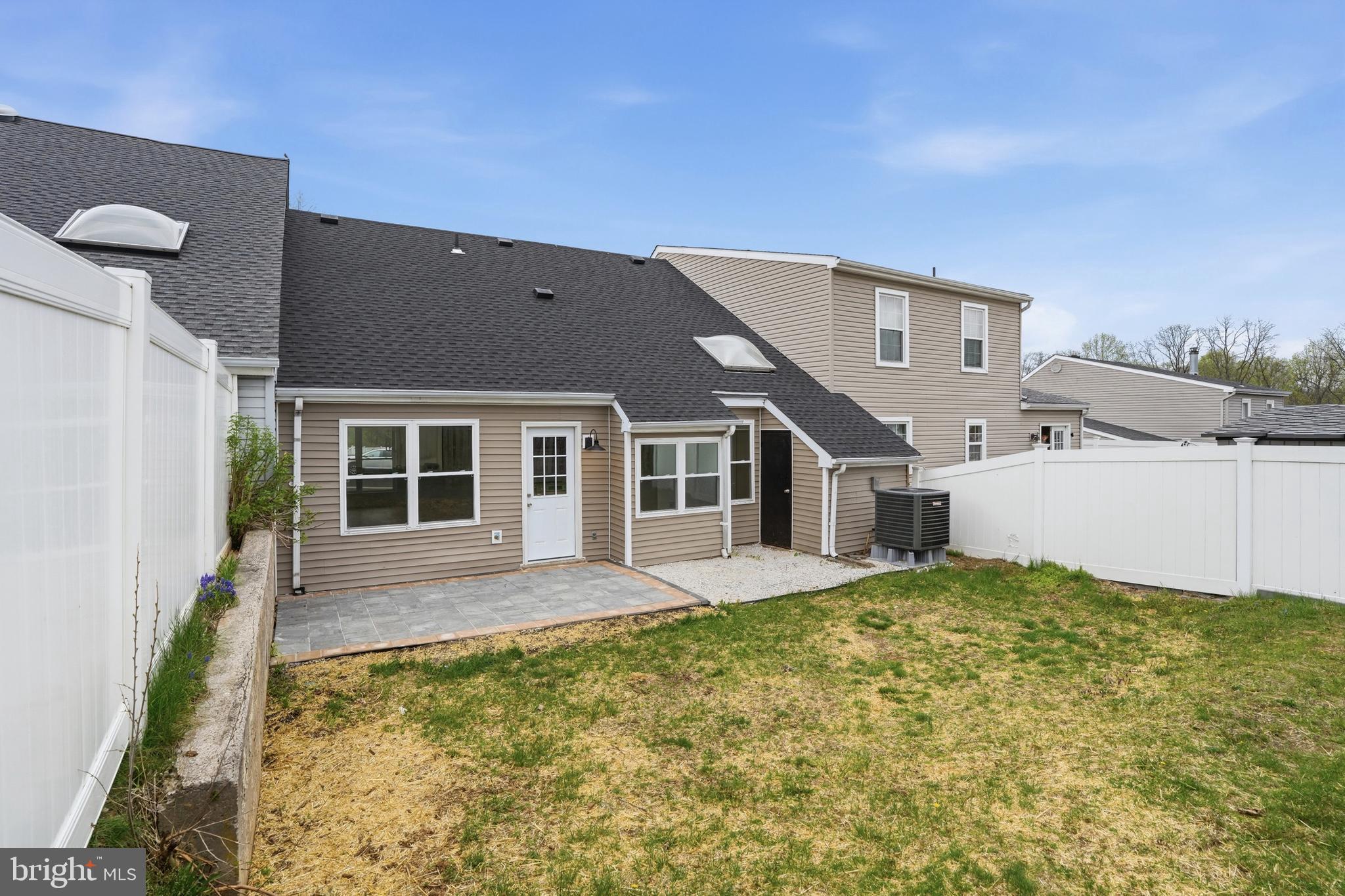 NESHAMINY VALLEY - Residential