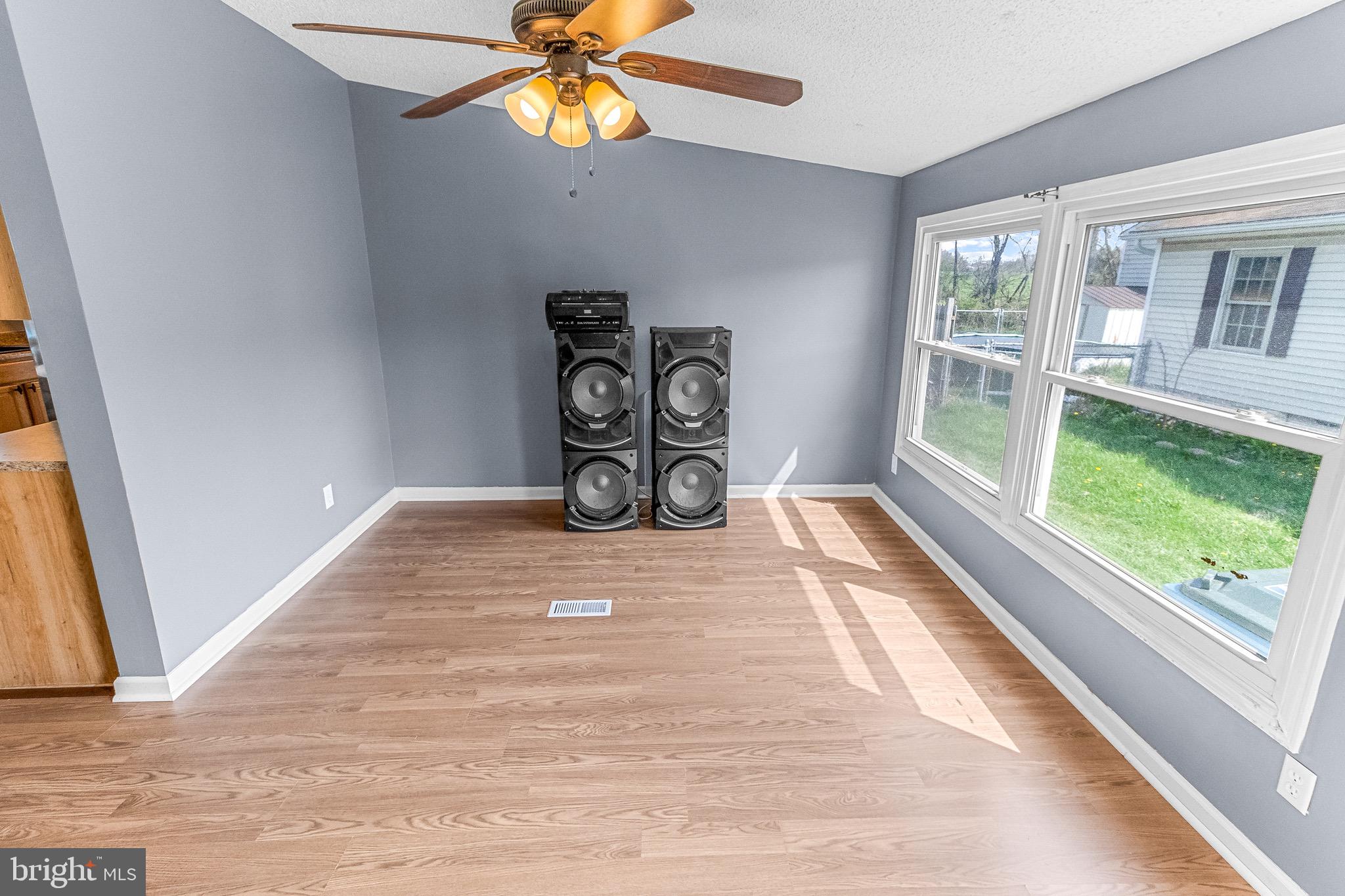 HIGHLAND MANOR - Residential