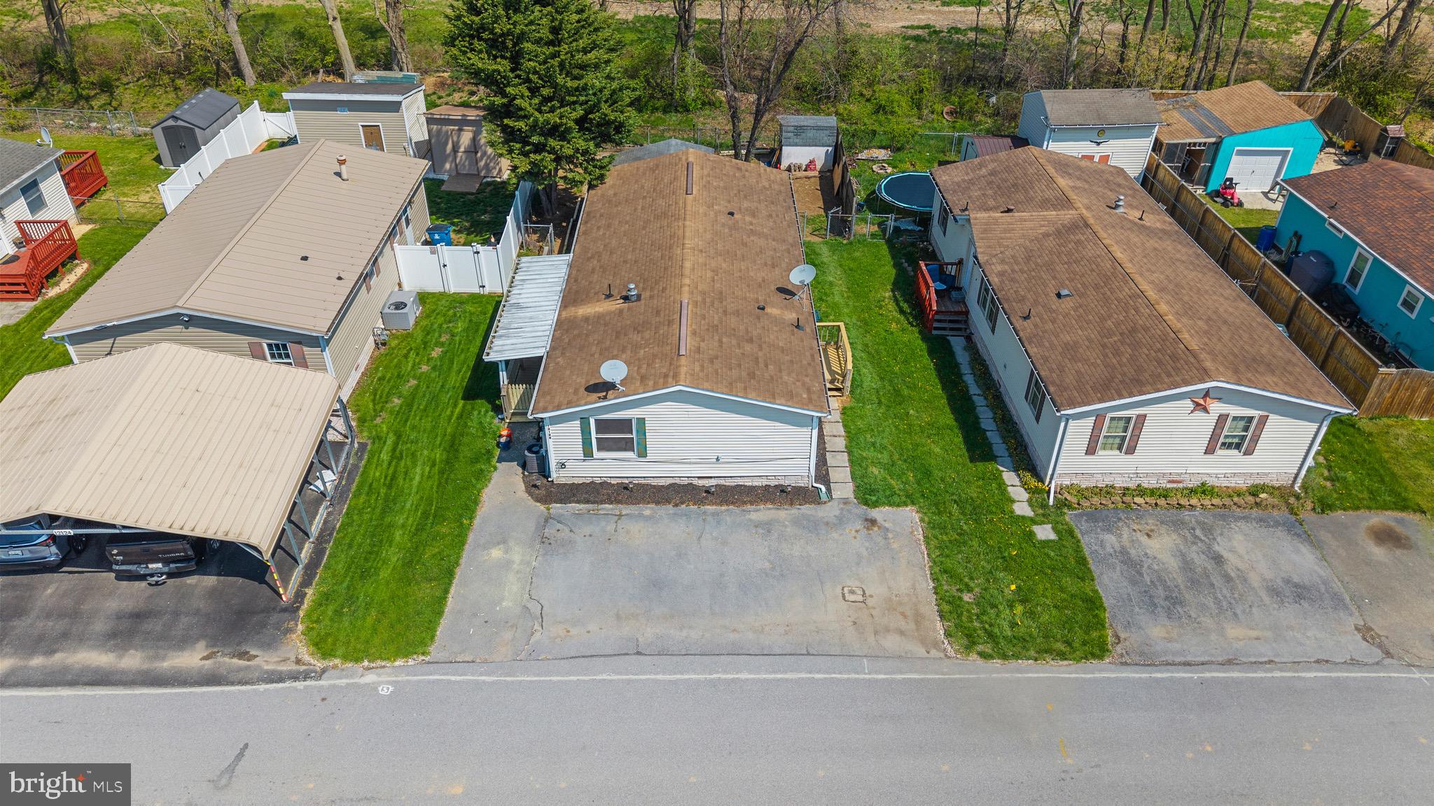 HIGHLAND MANOR - Residential