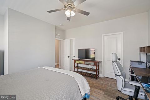 Tiny photo for 17259 Herring Gull Lane, DUMFRIES, VA 22026 (MLS # VAPW2118572)