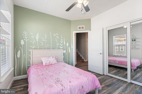 Tiny photo for 17259 Herring Gull Lane, DUMFRIES, VA 22026 (MLS # VAPW2118572)