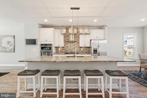 Tiny photo for 17259 Herring Gull Lane, DUMFRIES, VA 22026 (MLS # VAPW2118572)