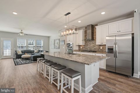 Tiny photo for 17259 Herring Gull Lane, DUMFRIES, VA 22026 (MLS # VAPW2118572)