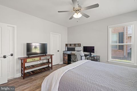 Tiny photo for 17259 Herring Gull Lane, DUMFRIES, VA 22026 (MLS # VAPW2118572)