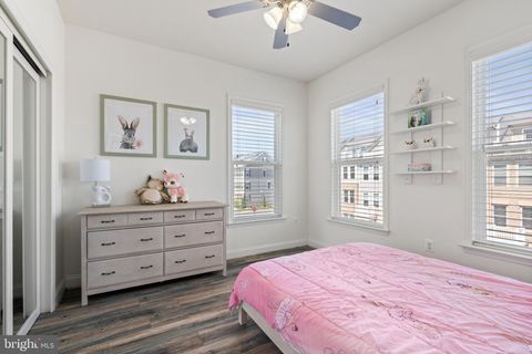 Tiny photo for 17259 Herring Gull Lane, DUMFRIES, VA 22026 (MLS # VAPW2118572)