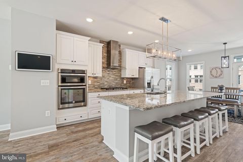 Tiny photo for 17259 Herring Gull Lane, DUMFRIES, VA 22026 (MLS # VAPW2118572)