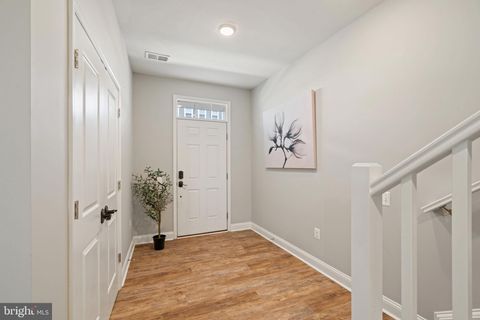 Tiny photo for 17259 Herring Gull Lane, DUMFRIES, VA 22026 (MLS # VAPW2118572)