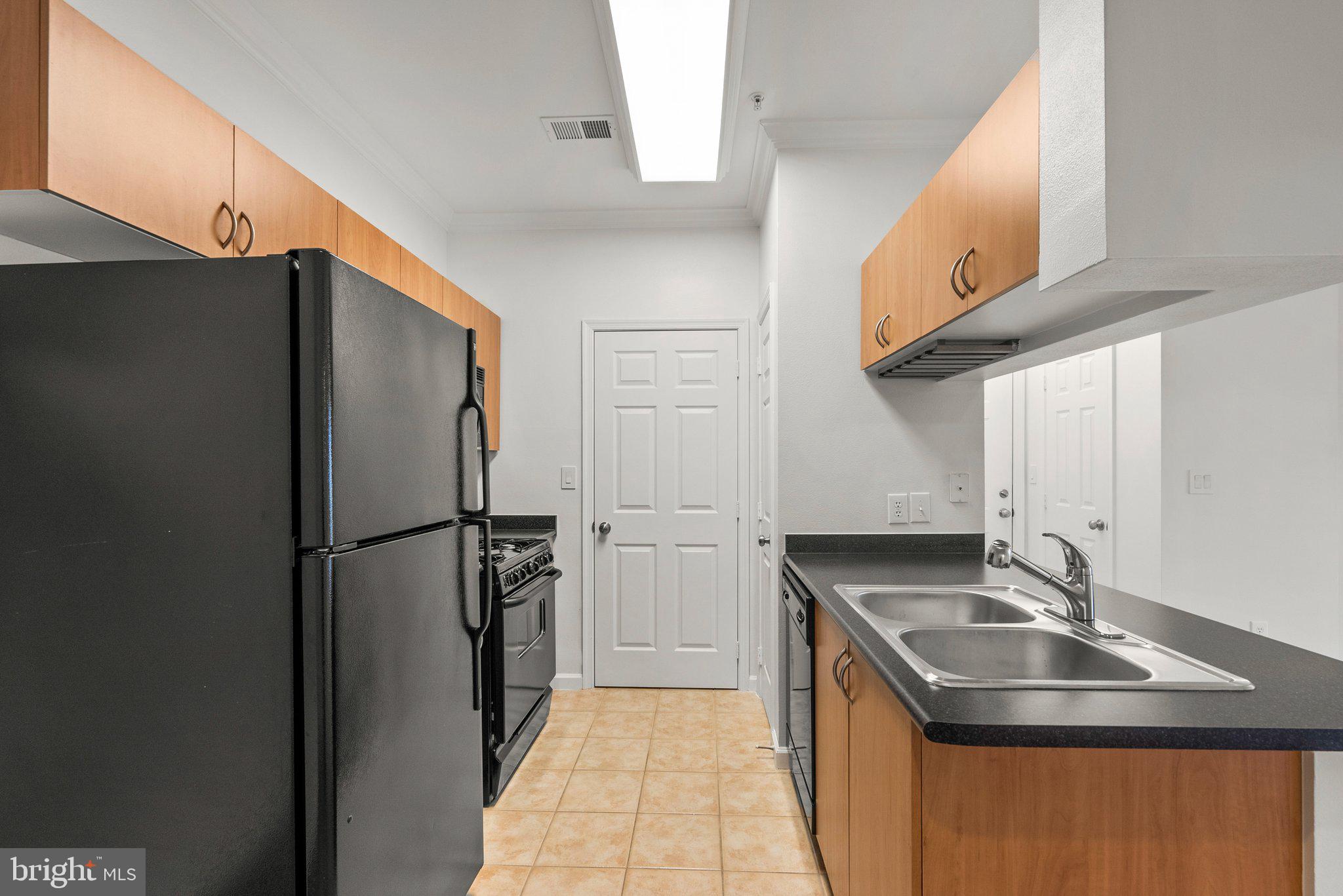 ASHMORE AT GERMANOWN COMMUNITY - Residential