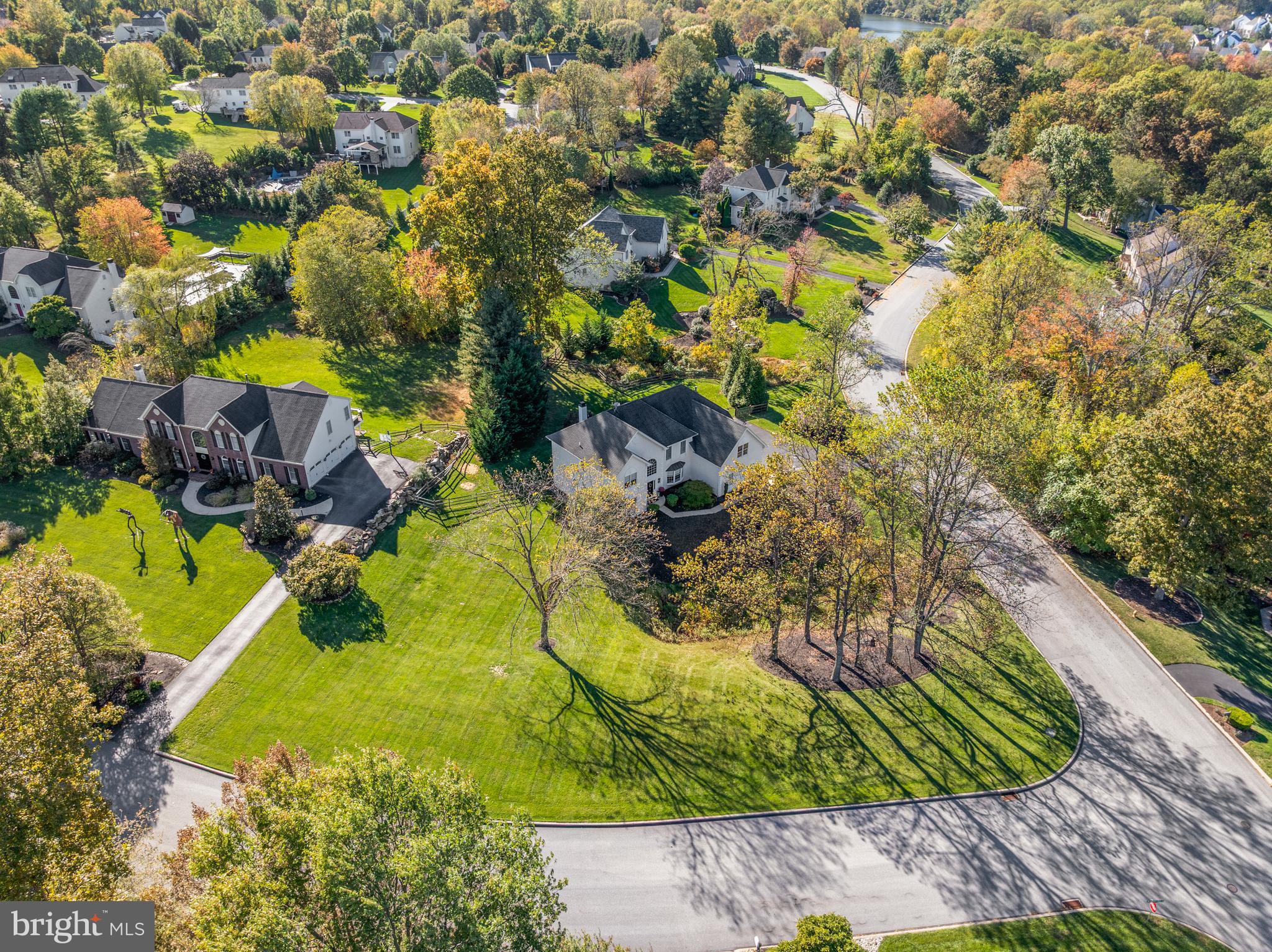 LAKERIDGE - Residential