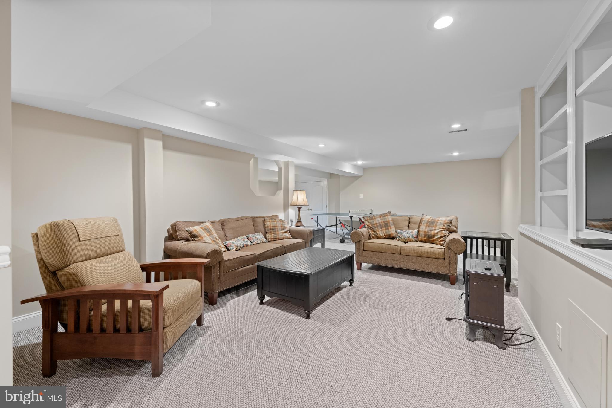 LAKERIDGE - Residential