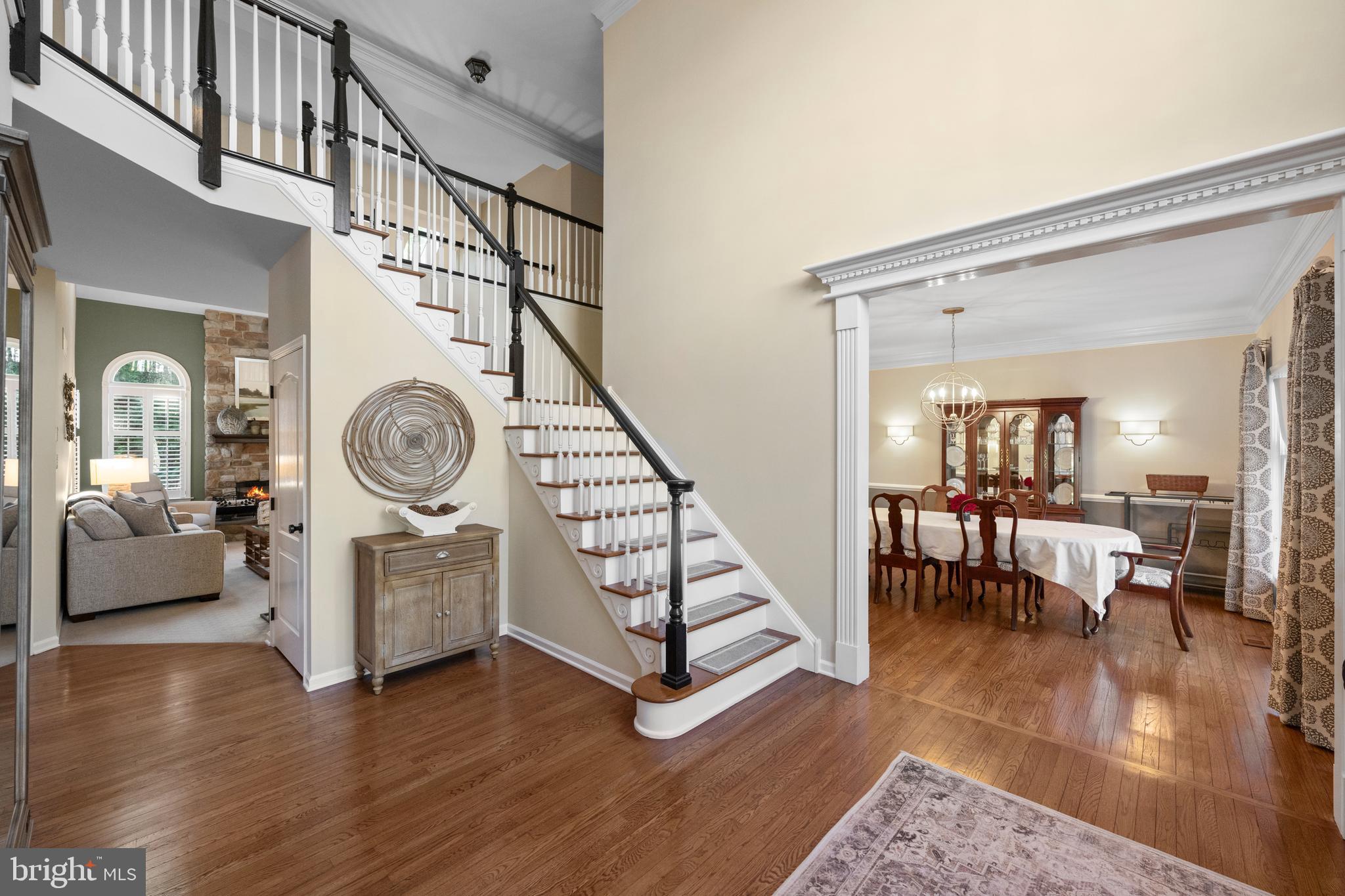 LAKERIDGE - Residential