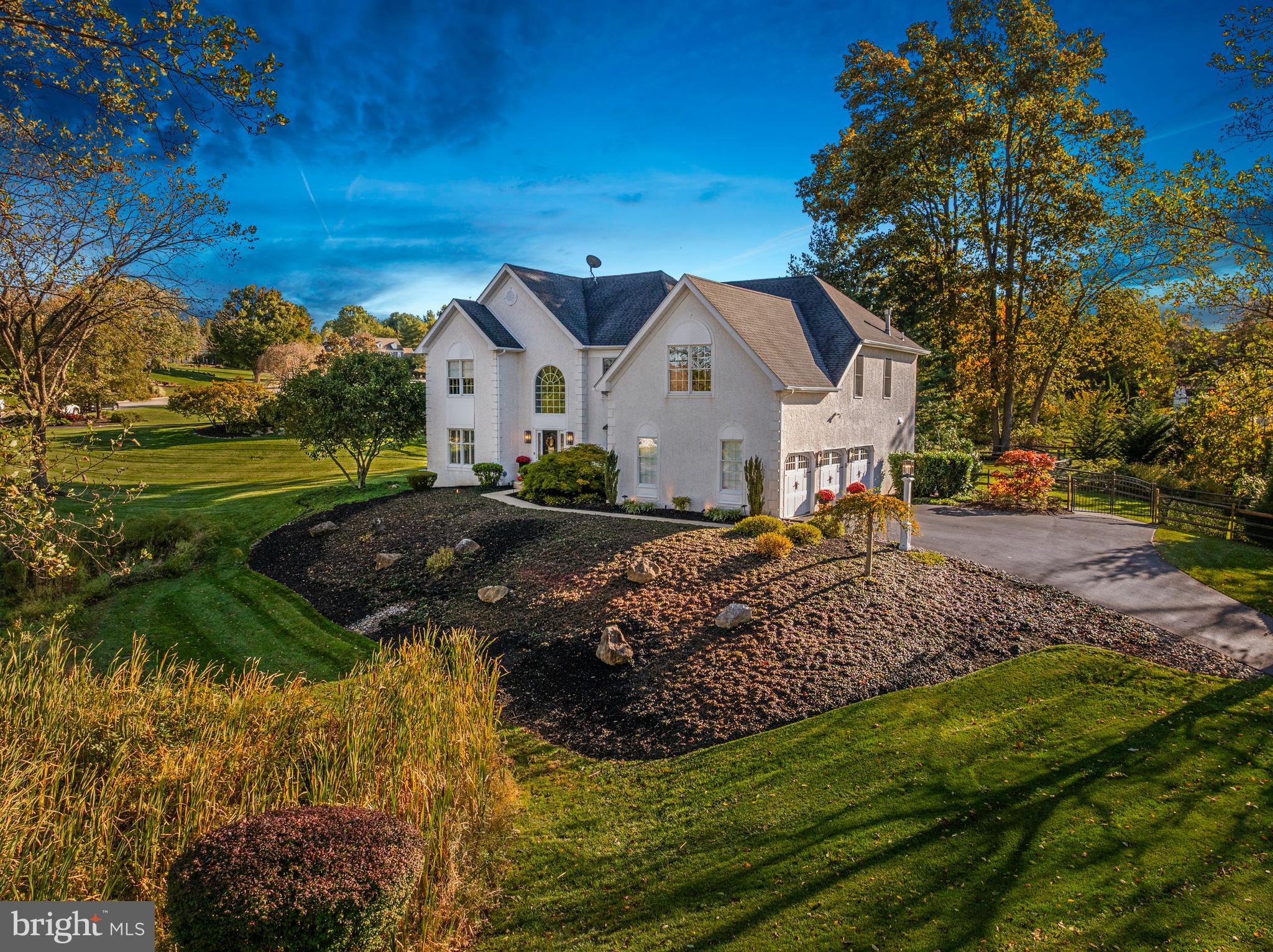 LAKERIDGE - Residential