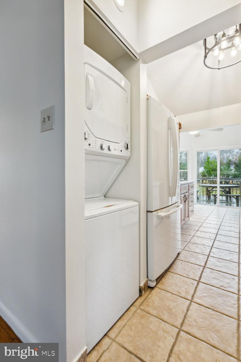 ROCKCREST - Residential