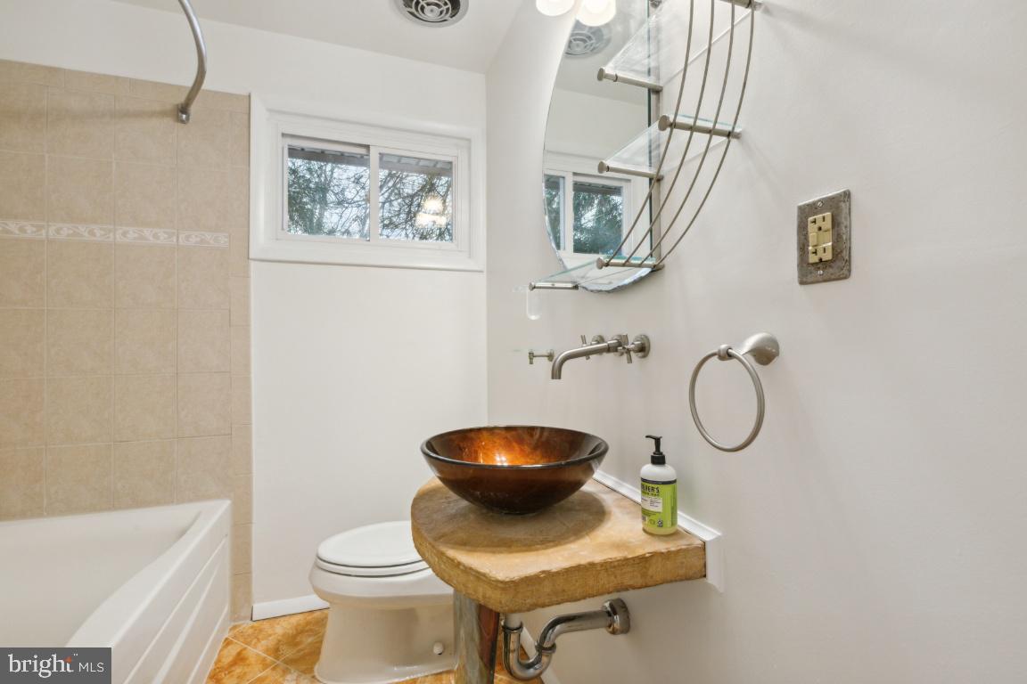 ROCKCREST - Residential