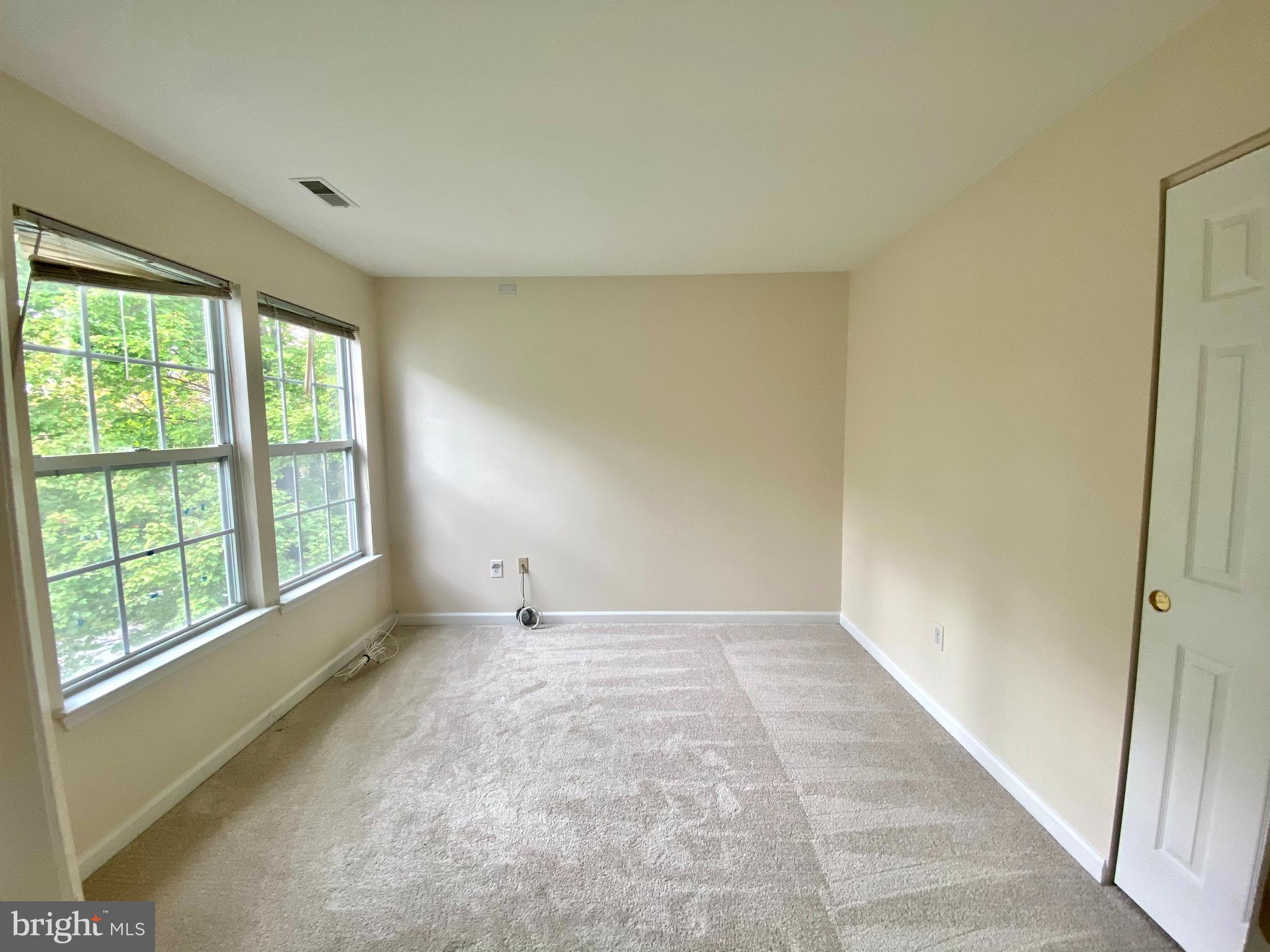 VILLAGE OF LONG REACH - Residential